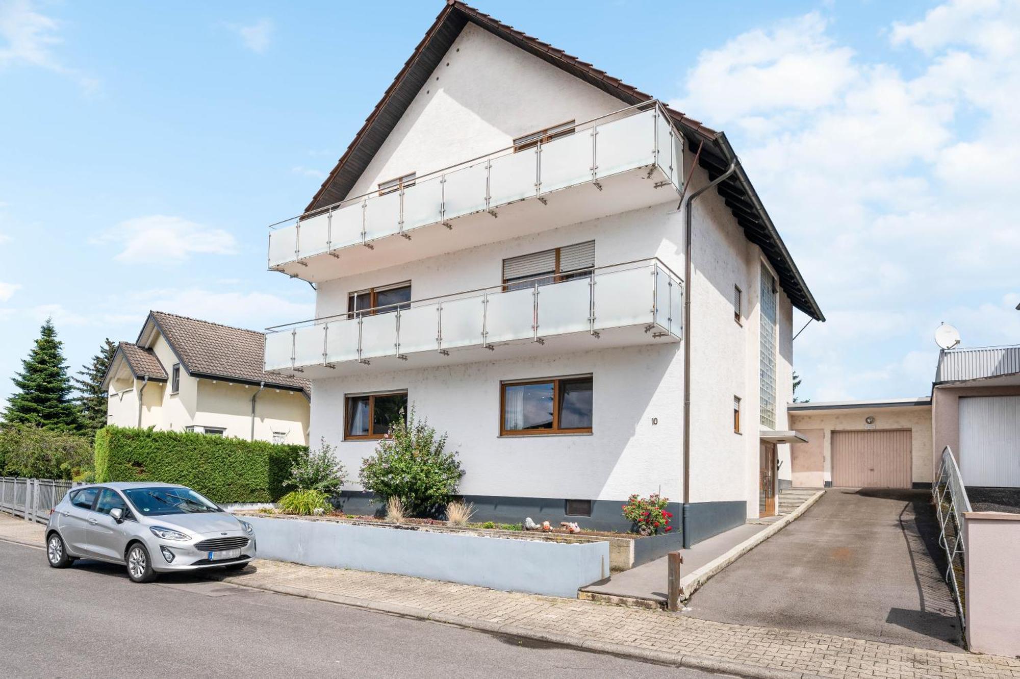 Ruhiges Und Zentrales Apartment In Huettenfeld Lampertheim Exterior photo